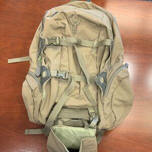 Badlands Superday Backpack GUC